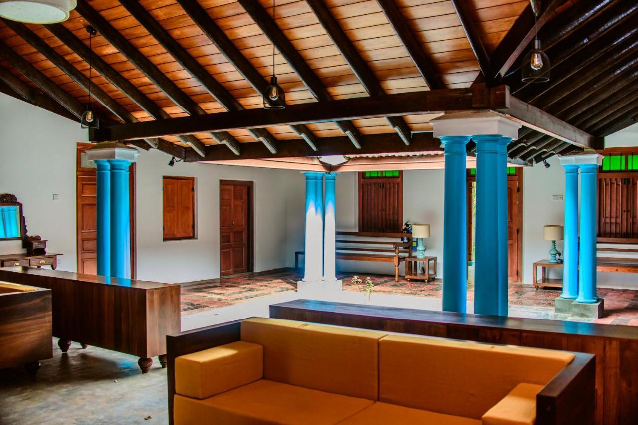 Thambu Illam Hotel Jaffna Bagian luar foto