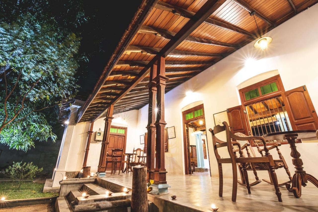 Thambu Illam Hotel Jaffna Bagian luar foto